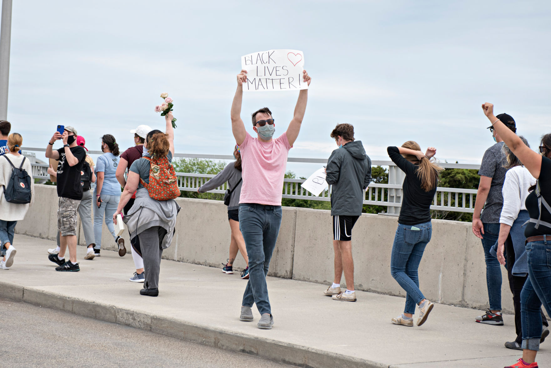 060320_nws_ocprotest